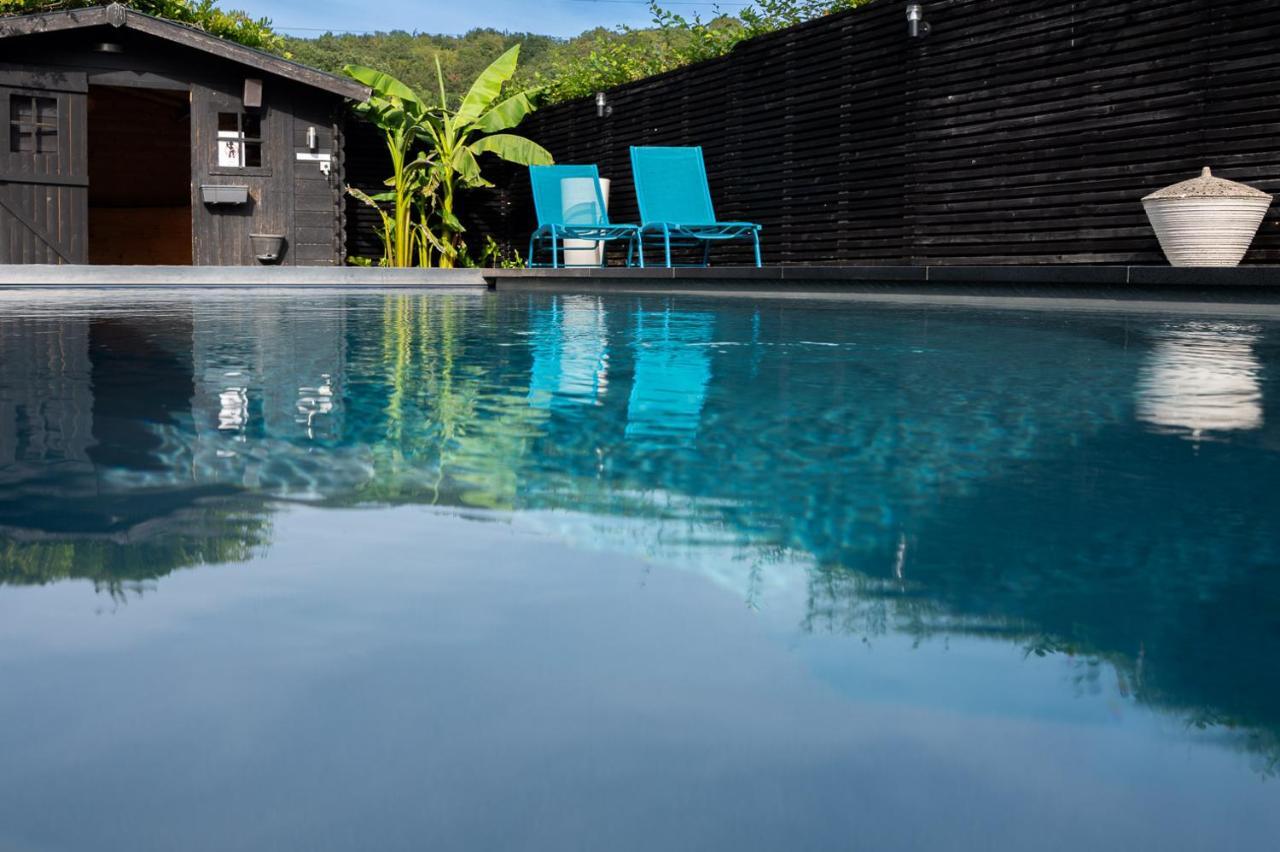 Chez Sabine Et Eric Maison Pour 6 Personnes Avec Piscine Chauffee Andenne Buitenkant foto